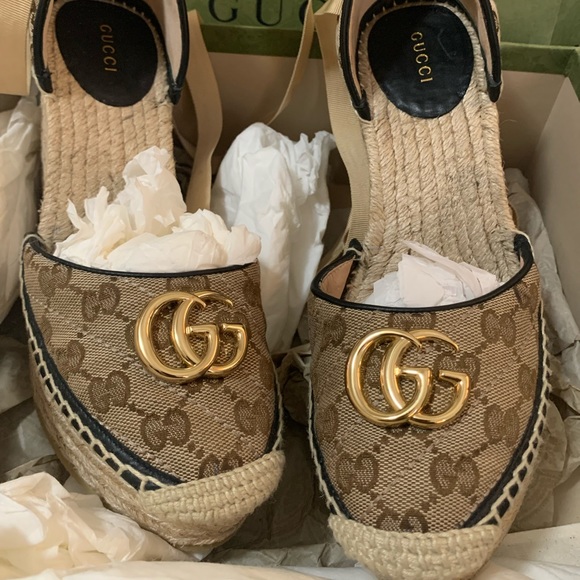 Gucci matelasse espadrilles New in box size 39 - Picture 2 of 5